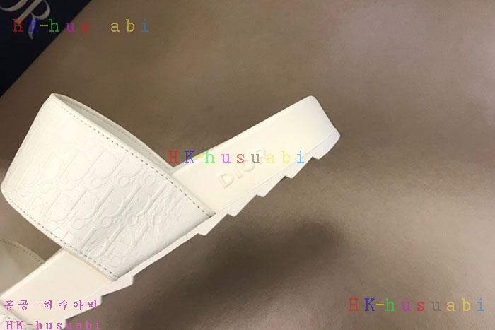 NEW   Ż DR 933440